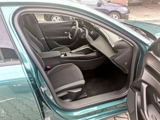 Peugeot 308 SW ALLURE Plug-in HYBRID 180