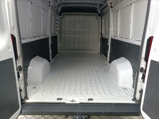 Opel Movano 2,2 L3H2 3500 2,2CDTi 165k MAN6