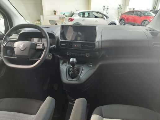 Citroën Berlingo osobní NOVÉ PLUS 1.5 BlueHDi 100 S&S MAN6 , L+P boční dveře , tažné zařízení                                