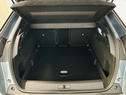 Peugeot 3008 ALLURE Hybrid 136 e-DCS6