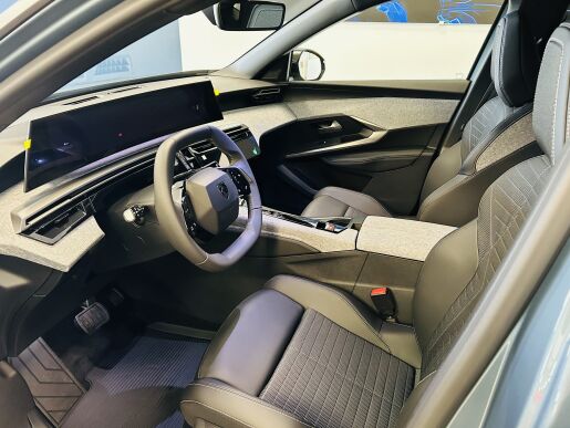 Peugeot 3008 ALLURE Hybrid 136 e-DCS6