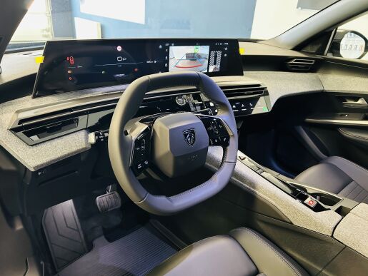 Peugeot 3008 ALLURE Hybrid 136 e-DCS6