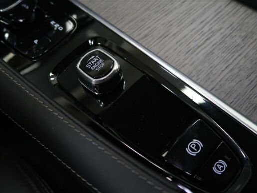 Volvo XC90 2,0 B5 AWD AUT  Plus Bright