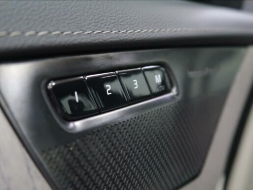 Volvo XC90 2,0 B5 AWD AUT Plus Dark