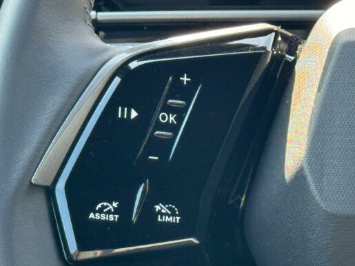 Peugeot 3008 ALLURE Hybrid 136 e-DCS6