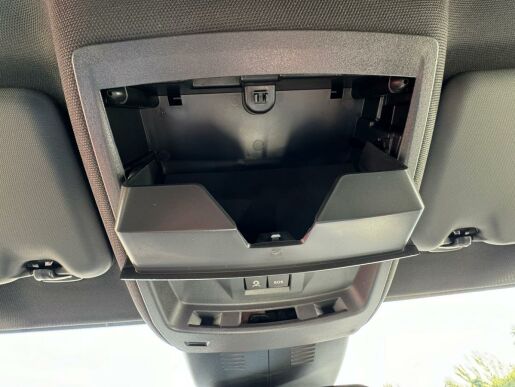 Peugeot 3008 ALLURE Hybrid 136 e-DCS6