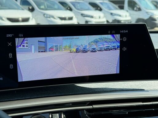 Peugeot 3008 ALLURE Hybrid 136 e-DCS6
