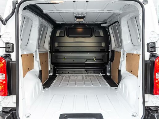 Citroën Jumpy 2,0 Furgon L2 BlueHDi 145k