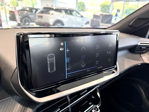 Peugeot 2008 ACTIVE, Hybrid 136k, Automat