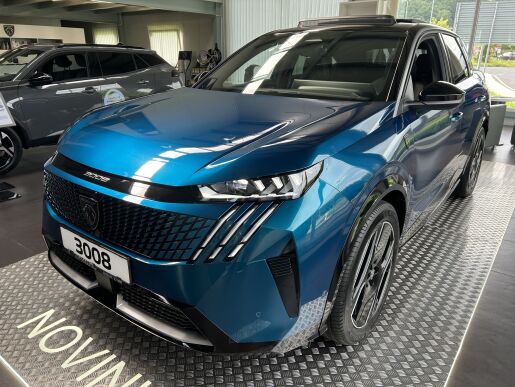 Peugeot 3008 E-GT Elektromotor 157kW / 210k
