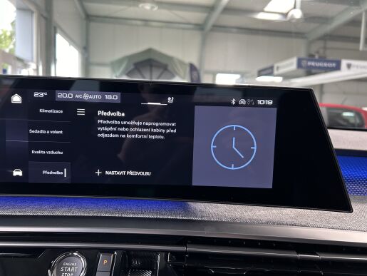 Peugeot 3008 E-GT Elektromotor 157kW / 210k
