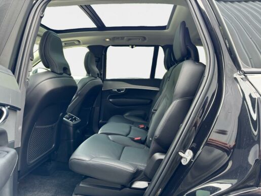 Volvo XC90 T8 AWD 335kW ULTIMATE DARK