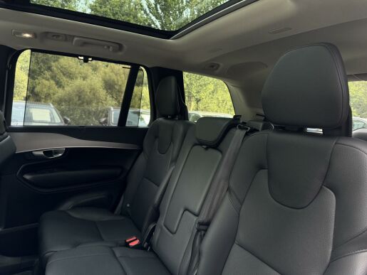 Volvo XC90 T8 AWD 335kW ULTIMATE DARK