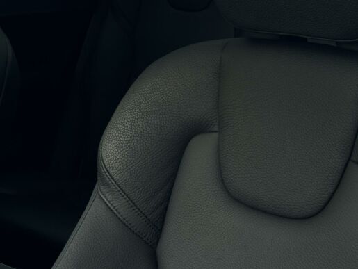 Volvo XC90 T8 AWD 335kW ULTIMATE DARK