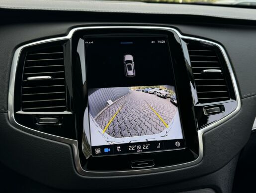 Volvo XC90 T8 AWD 335kW ULTIMATE DARK