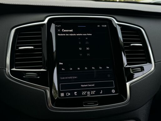 Volvo XC90 T8 AWD 335kW ULTIMATE DARK