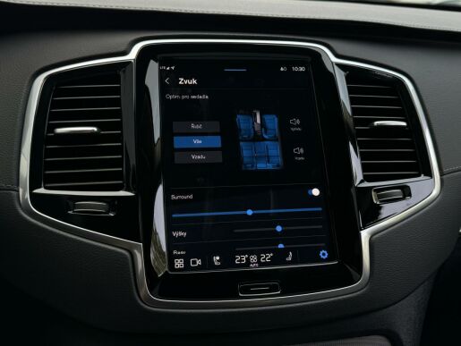 Volvo XC90 T8 AWD 335kW ULTIMATE DARK