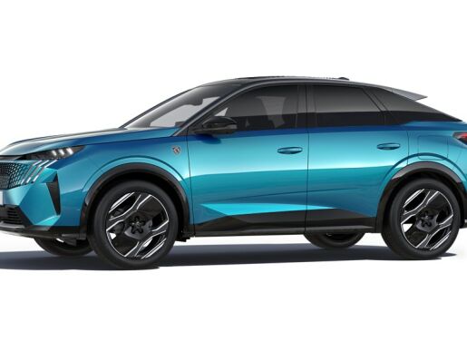 Peugeot 3008 GT Elektromotor 157 kW / 210 k (Baterie 73 kWh, 500 km)