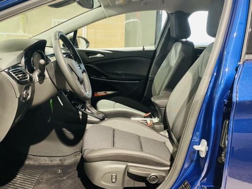 Opel Astra Elegance Sports Tourer F15DVH