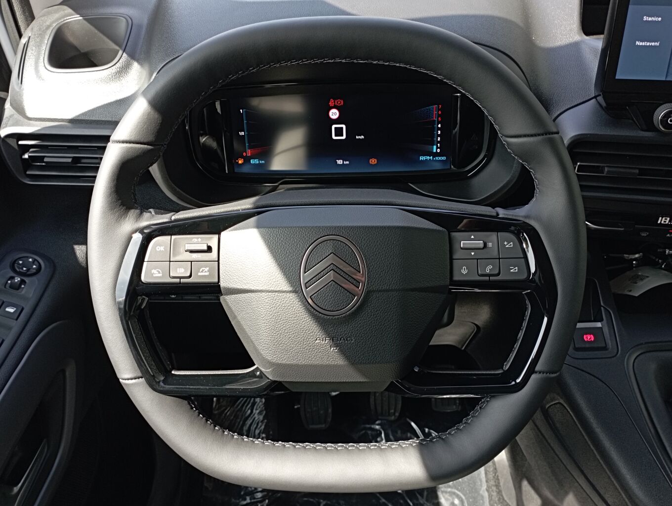 Foto vozidla Citroën Berlingo osobní 11