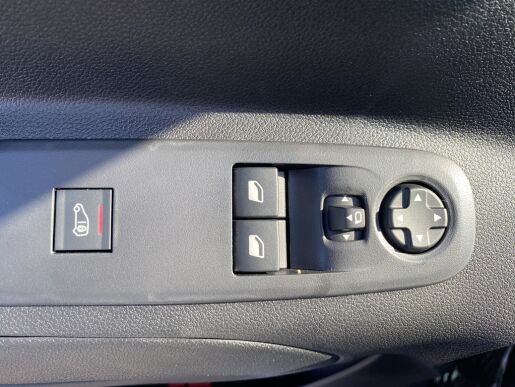 Peugeot Partner L1 650 1.2 PureTech 110 S&S MAN6