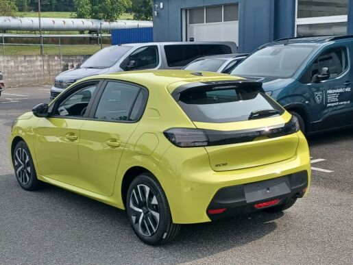 Peugeot 208 STYLE PureTech 100 S&S MAN6