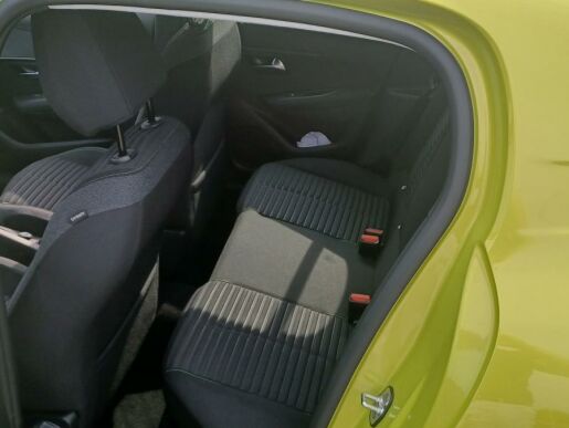 Peugeot 208 STYLE PureTech 100 S&S MAN6