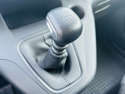 Opel Combo Combi Elegance Plus 1,5 CDTi 7