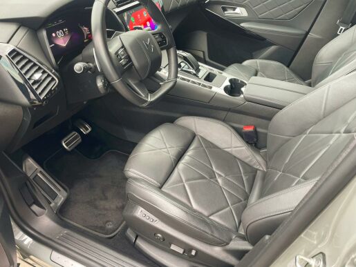 DS Automobiles DS7 Crossback RIVOLI 1.6 E-Tense 4x4 221 kW