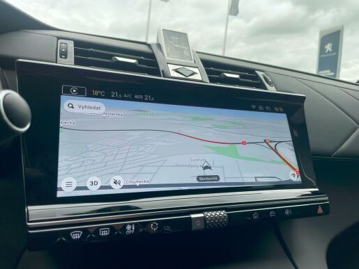 DS Automobiles DS7 Crossback RIVOLI 1.6 E-Tense 4x4 221 kW