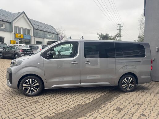 Citroën SpaceTourer SpaceTourer FEEL XL 2.0 BlueHDi 180k EAT8 (8 míst) + zadní el.dveře