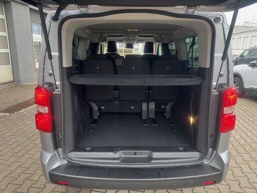 Citroën SpaceTourer SpaceTourer FEEL XL 2.0 BlueHDi 180k EAT8 (8 míst) + zadní el.dveře