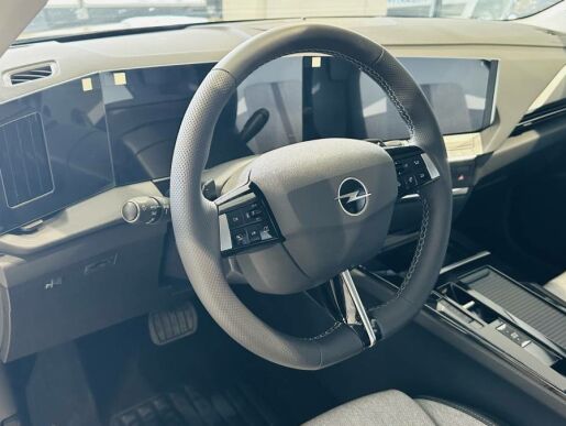 Opel Astra Elegance HB 1.2 TURBO 96kW/130