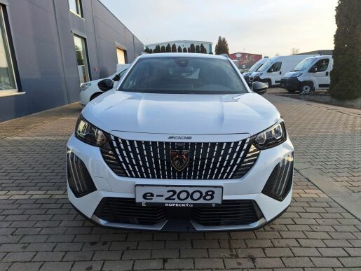 Peugeot 2008 ALLURE Elmotor 115 kW/156 k (B