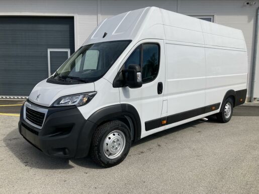Peugeot Boxer 2,2 FURGON 4350 L4H3 BlueHDi 1