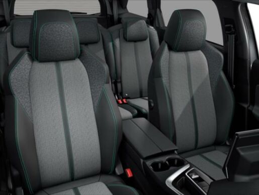 Peugeot 5008 1,5   ALLURE PACK 130k EAT8