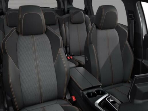Peugeot 5008 1,2 PureTech  GT 130k EAT8