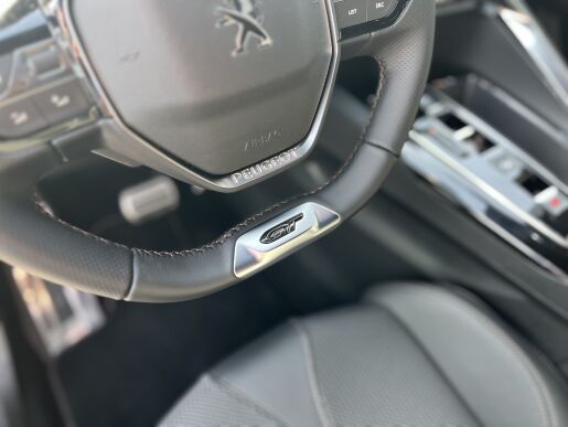 Peugeot 5008 GT BlueHDi 130 S&S EAT8