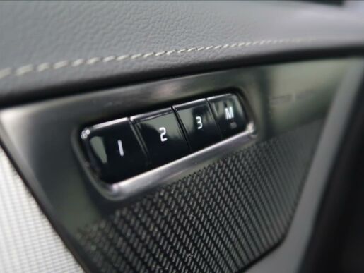 Volvo XC90 2,0 B5 AWD AUT Plus Bright