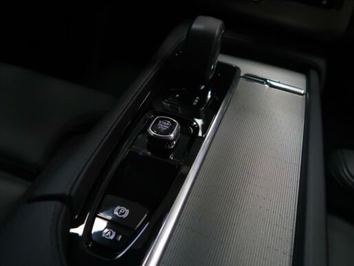 Volvo XC90 2,0 B5 AWD AUT Plus Bright