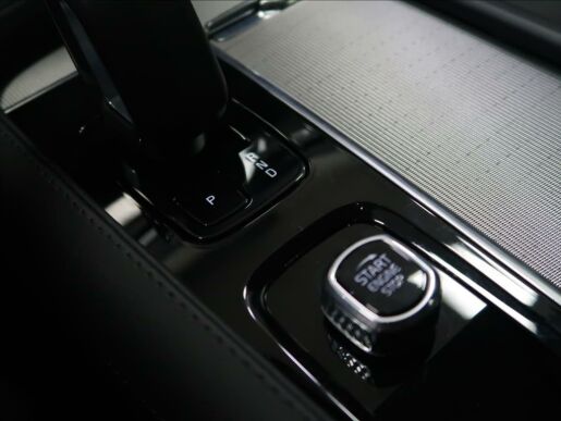 Volvo XC90 2,0 B5 AWD AUT Plus Bright