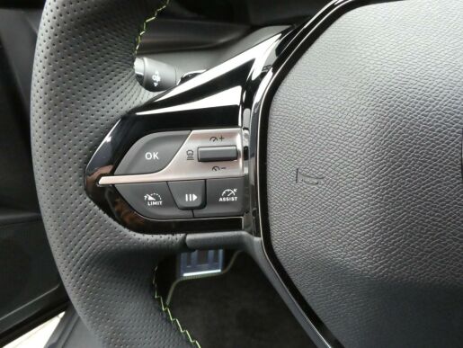 Peugeot 408 GT PT 130k EAT8