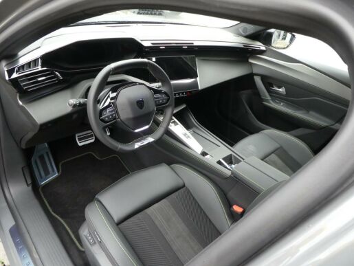 Peugeot 408 GT PT 130k EAT8