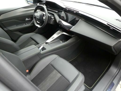 Peugeot 408 GT PT 130k EAT8