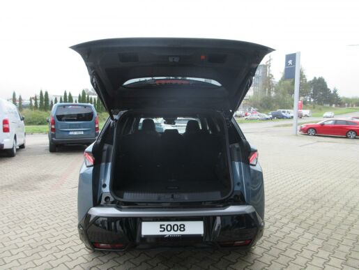 Peugeot 5008 GT Elektromotor 157 kW / 210 k