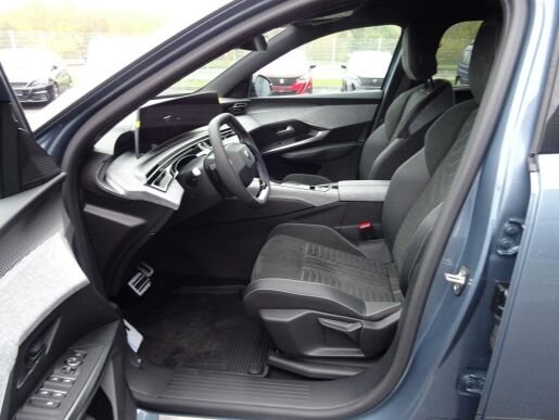 Peugeot 5008 e-GT 157 kW/210k (Bat. 73kWh)