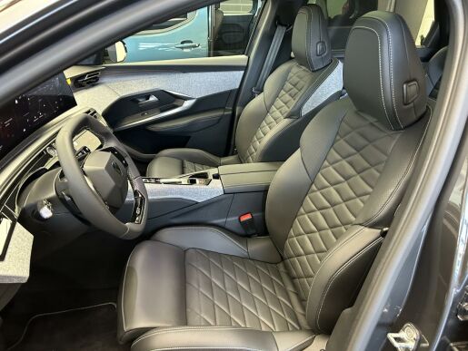 Peugeot 5008 E-5008 GT Elektromotor 210 k.