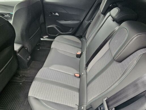 Peugeot 2008 1.2 PT 130 ALLURE PACK EAT8