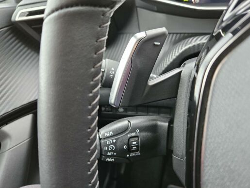 Peugeot 2008 1.2 PT 130 ALLURE PACK EAT8