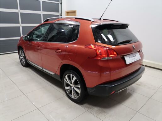 Peugeot 2008 1,6 i ALLURE  VTi 120 k MAN5